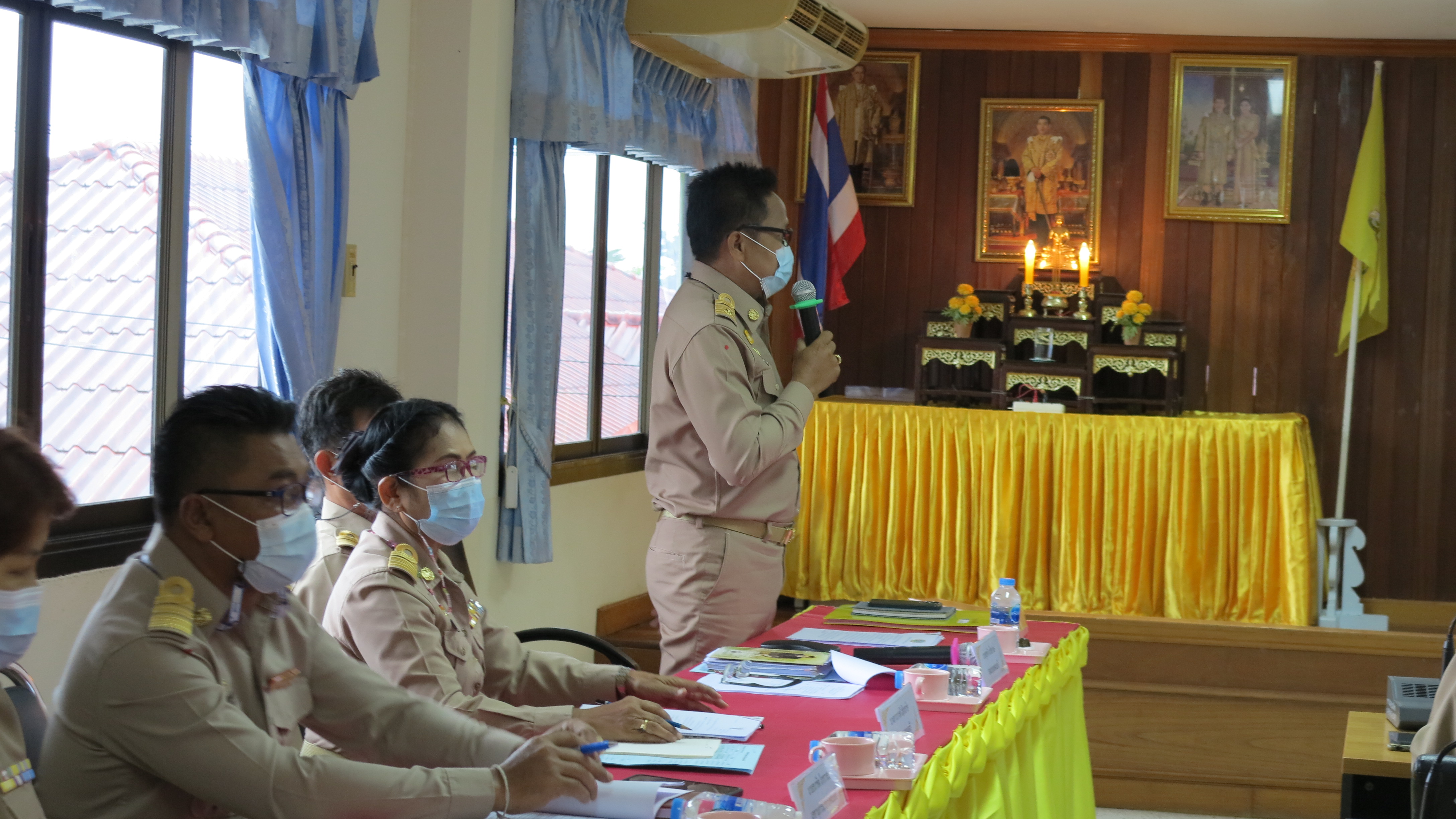 ประชุมสภาเทศบาลตำบลหนองเสม็ด สมัยสามัญ สมัยที่ 1 ประจำปี 2564